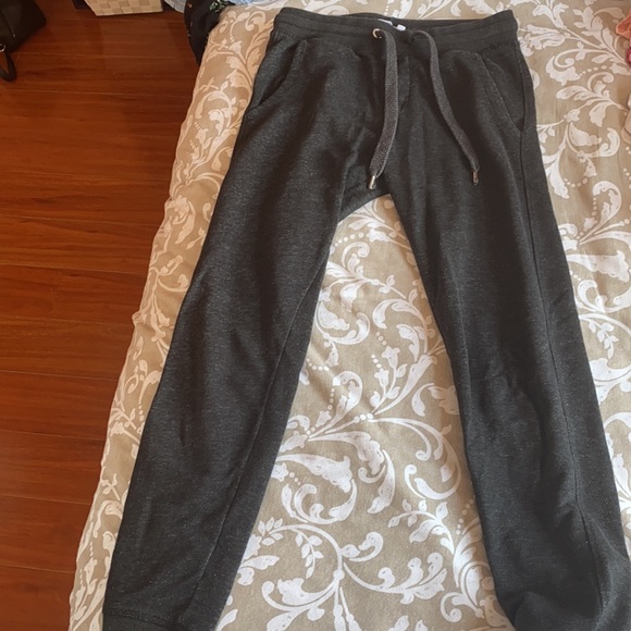 Sweatpants - Picture 2 of 4